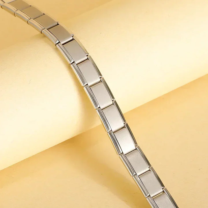 Trendy Matte Stainless Steel Charm Links Bracelet - Elegant metal Jewelry